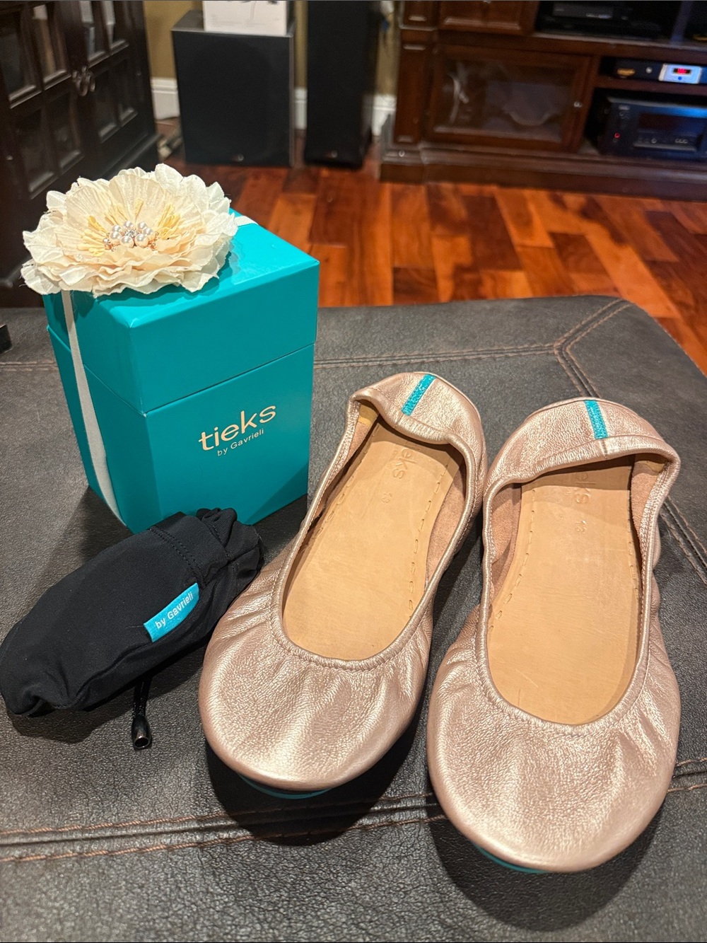 Size 13 women's Tieks Metallic Rosé Ballet Flats